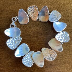 Vintage Sterling Bracelet Polished/Hammered Finger-Nail Shaped pieces 27 Grams